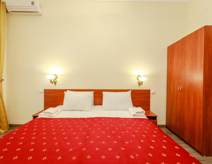 Стандарт - Парк-отель «Романова»