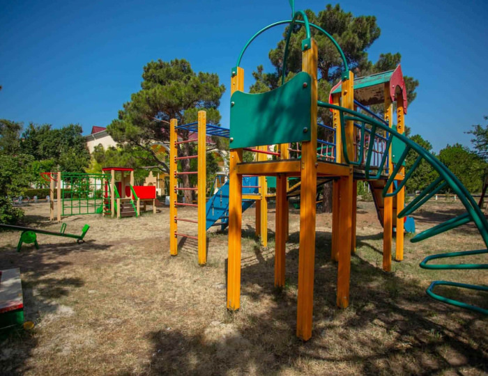 Детская площадка - Парк-отель «Романова»