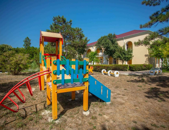 Детская площадка - Парк-отель «Романова»