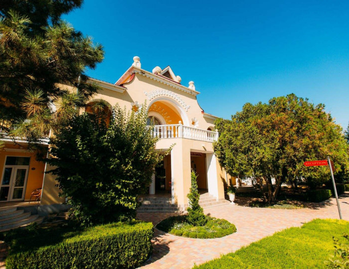 Контакты - Парк-отель «Романова»